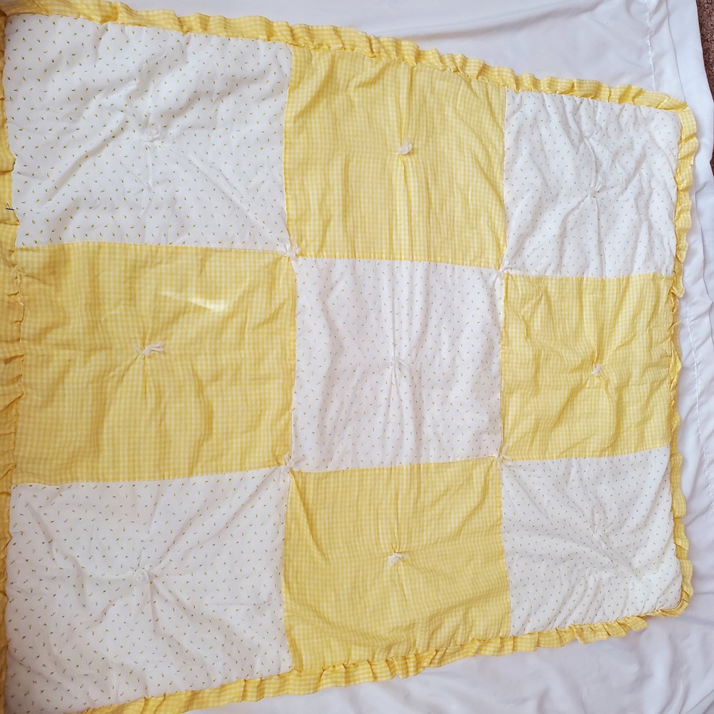 Vintage Yellow Gingham Floral Patchwork Baby Quilt Ruffle Trim Hand Tied Blanket